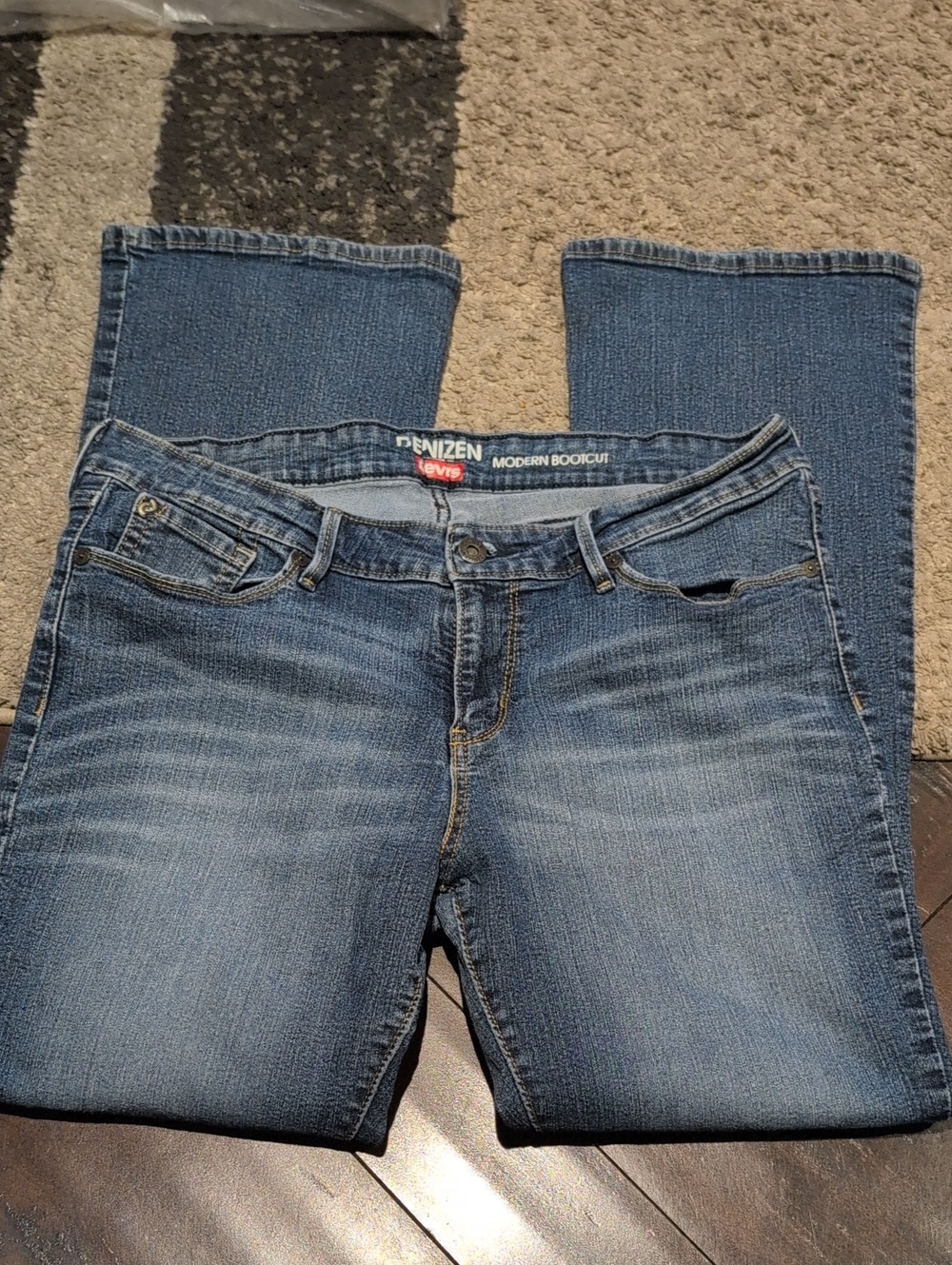 Women's Modern Bootcut Jeans - Denizen Levi's